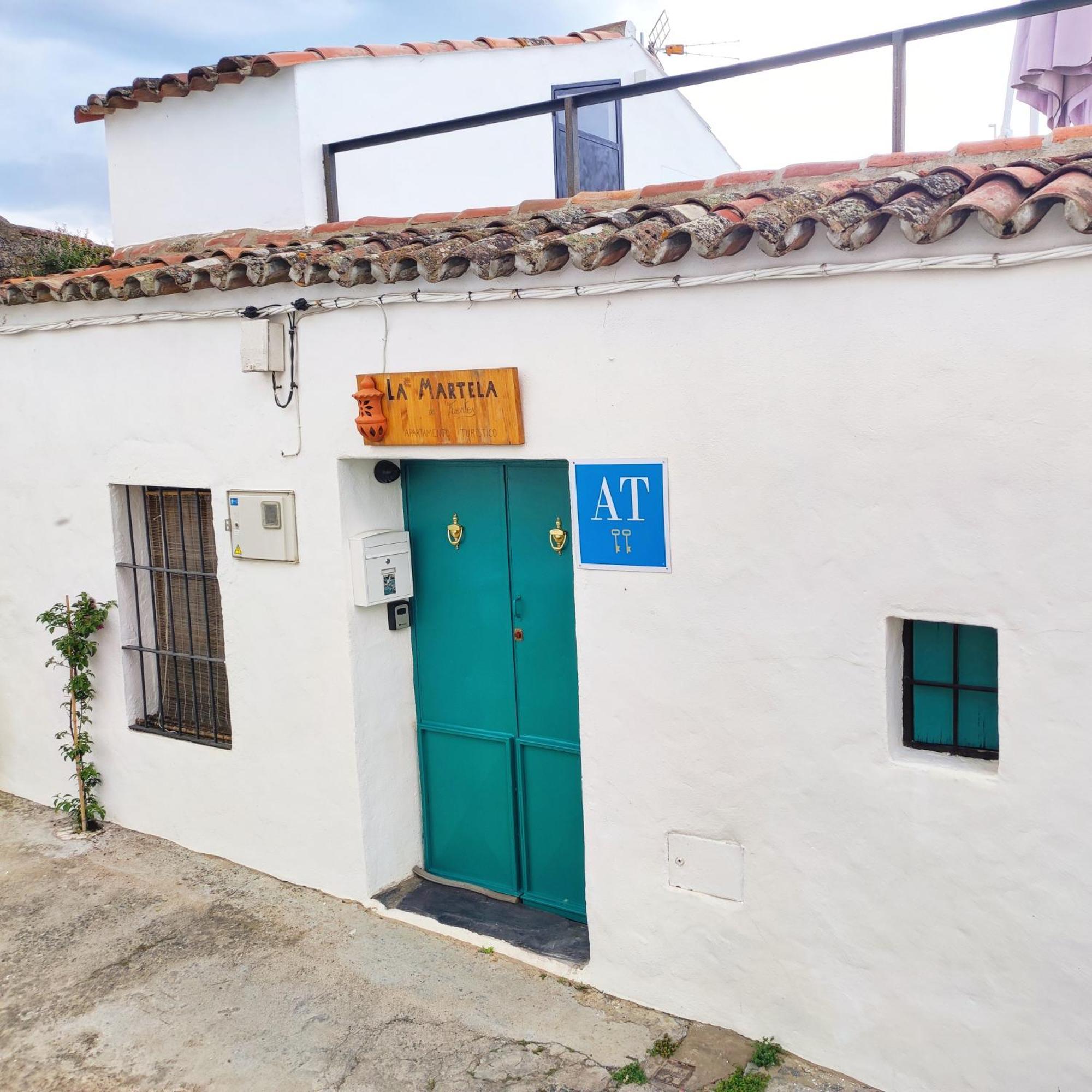 La Martela De Fuentes Casa De Diseno Rural Villa Fuentes de León Екстериор снимка